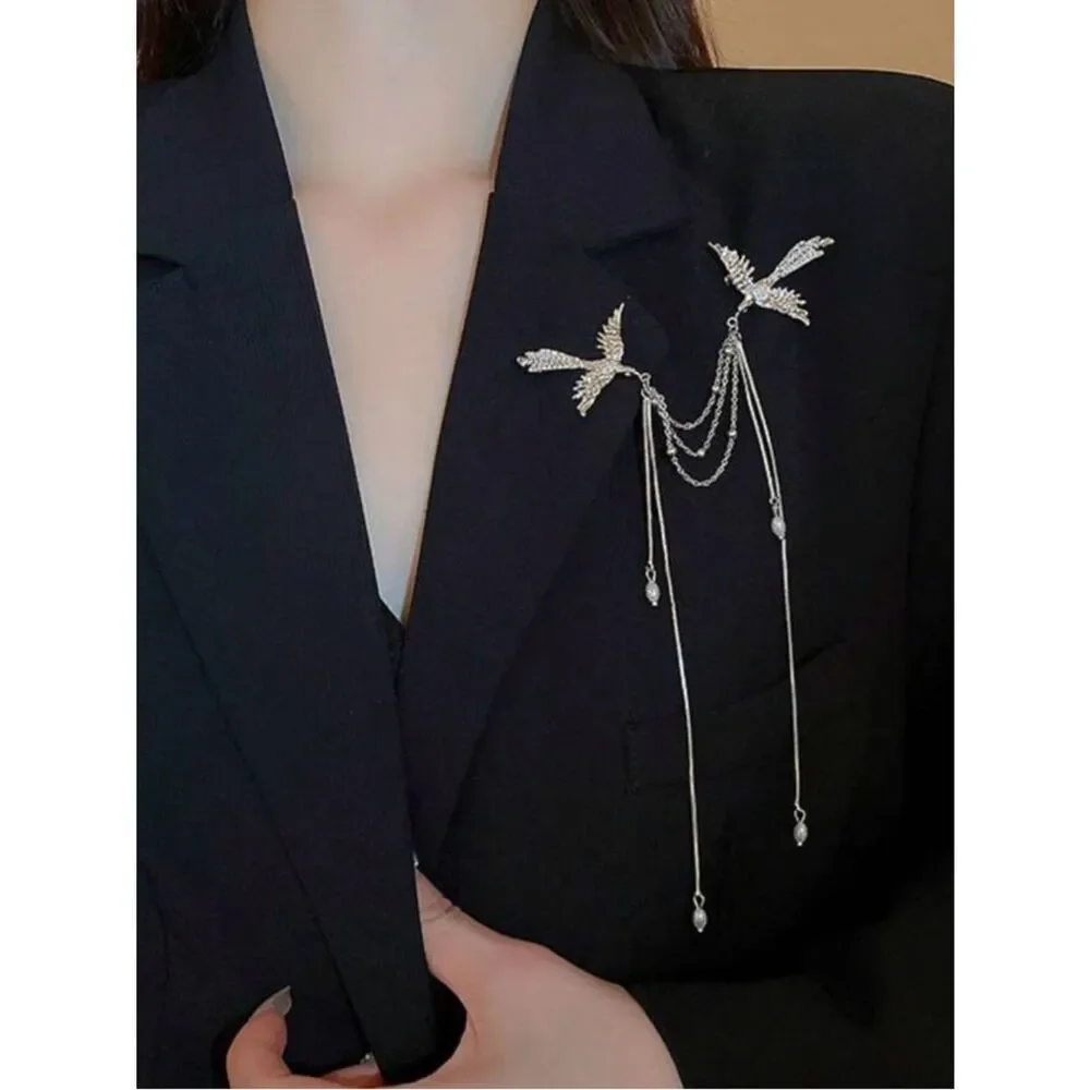 Silver Bird Chain Brooch M777